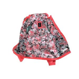 Under Armour neon pink girls rain jacket. Size 14-16 (YXL)
